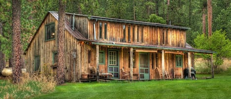 Cabin at Green Mountain