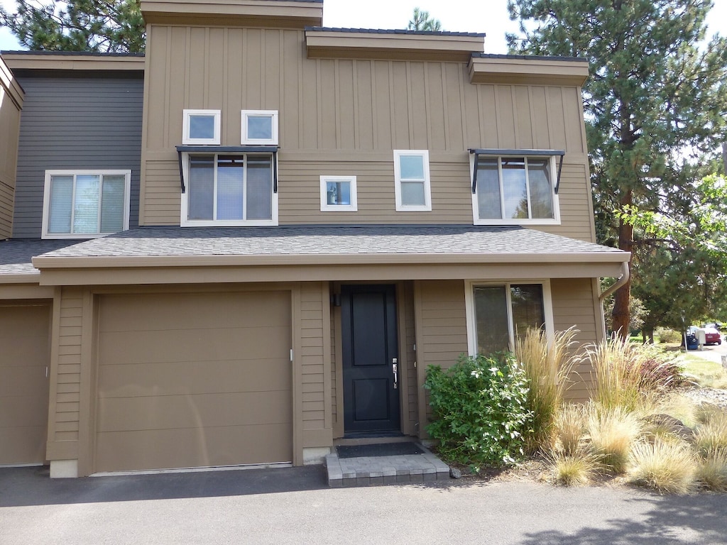 Spectacular Luxury Old Mill District Townhouse Walking Distance To