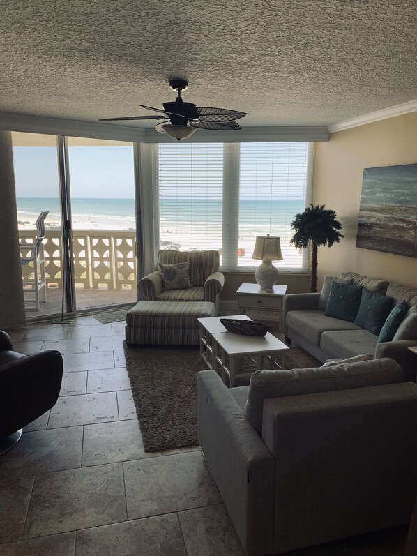 View as you Enter!