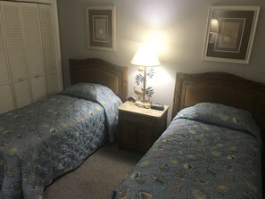 2nd Bedroom