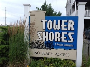 Entrance - private access beach for owners and renters 