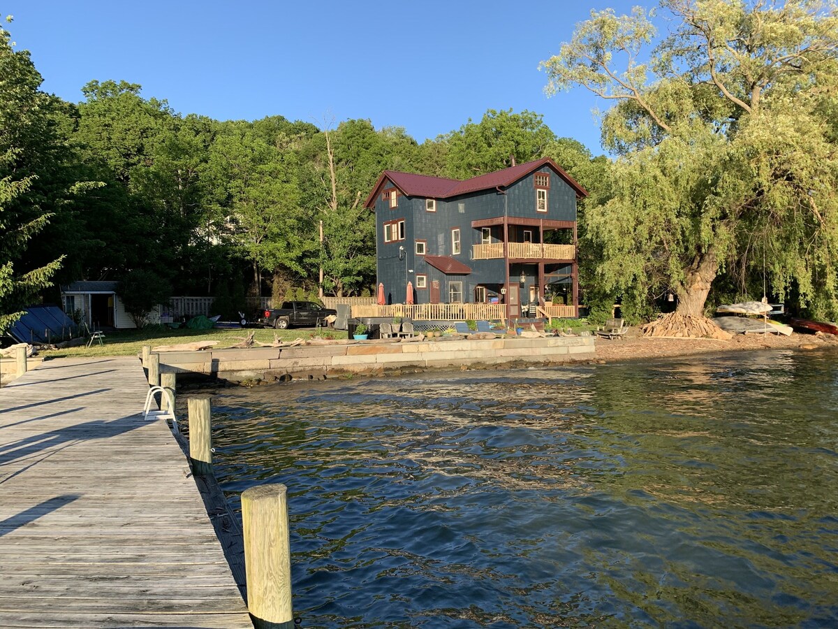 Main Image