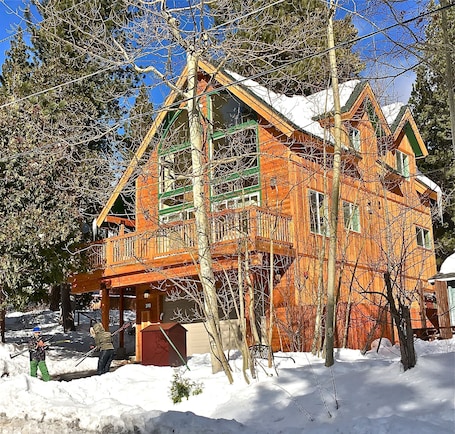 Lake Tahoe Chalet in the winter.