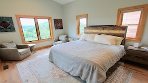 Master bedroom with Mountain View