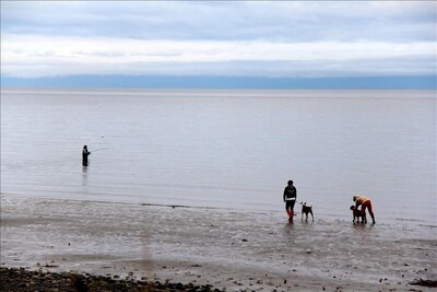 Walk-on Sandy Beach with Outstanding Ocean View,  Qualicum Bay