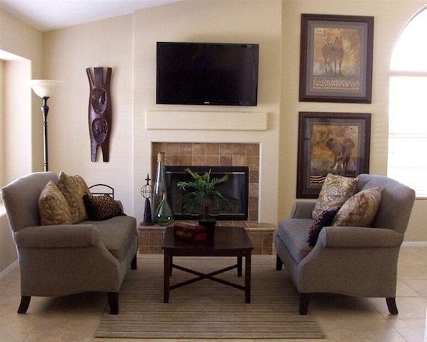 Entertainment and Seating Area