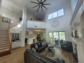GREAT ROOM VIEW FROM FOYER