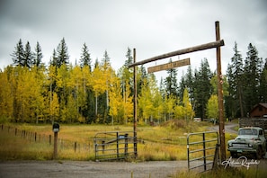 Entry gate off of Highway 550