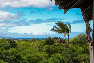 Modern Luxury 2nd-Floor 2Bd/2Ba Retreat with Ultra-Quiet A/C, & 6'x5' Shower