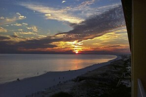 Sunset off the balcony...yeah it is that pretty