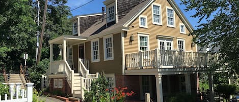 The Adam Macool House viewed from Masonic Place