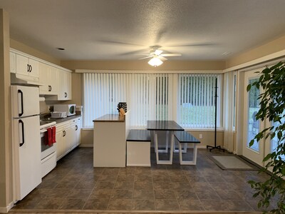 Delightful Suite With A Lake View.