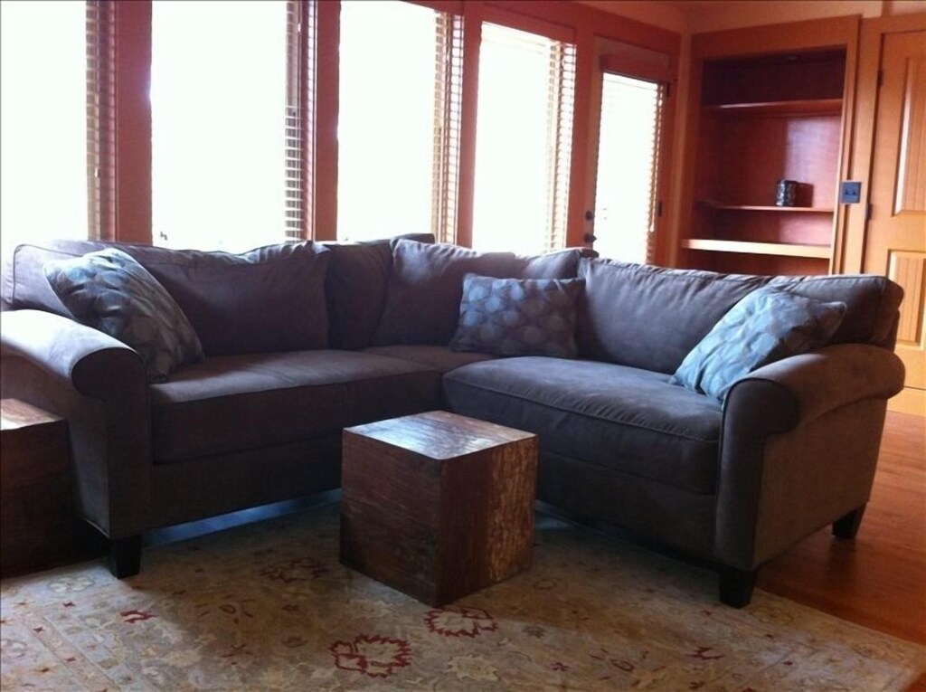 Inn Of The Seventh Mountain Resort One Bedroom Condo Bend