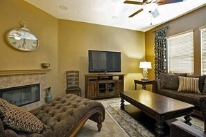 Comfortable and cozy Living Room