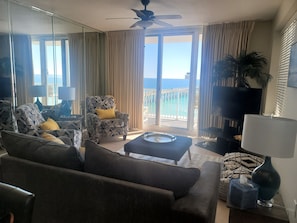 Beautiful Views of Navarre's Pier from the Living Area
