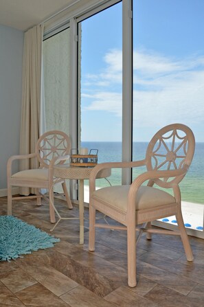 Just a cozy place for morning coffee to watch the spectacular marine life!