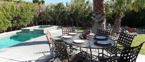 Poolside table view