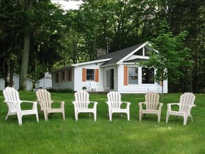 Plenty of yard with chairs for endless hours of lake-gazing