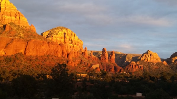 Sedona sunset by the Chapel!