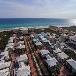 Aerial view of Santorini cottage just steps from gulf of Mexico