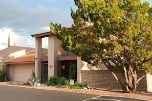 Gracious Foothills Patio Home