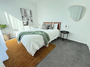 Queen bedroom