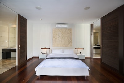 1 Bedroom Smart Luxurious Villa in the Prime Location of Seminyak
