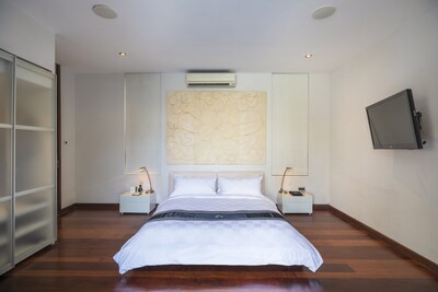 1 Bedroom Smart Luxurious Villa in the Prime Location of Seminyak