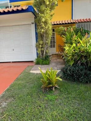 Front yard area