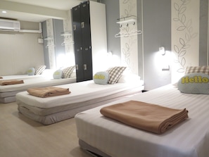 Save Family room in Center of Silom
