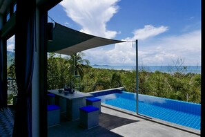 dinning under the sun