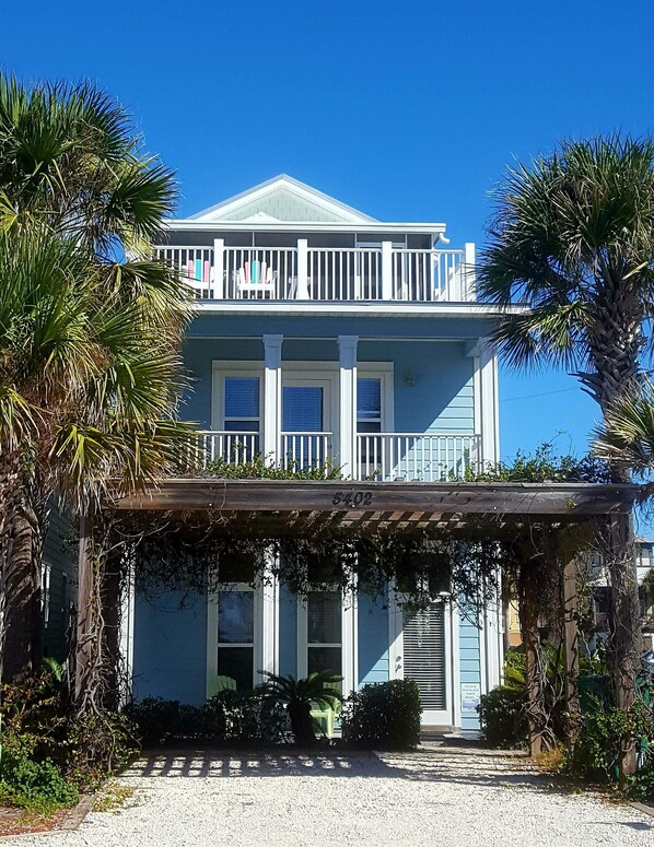 Sundancer Beach Villa