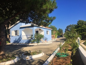 Enjoy beautiful view of the Ionian sea. 2 bedroom bungalow Kefalonia Greece