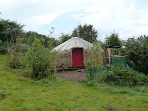 20 foot diameter Yurt capable of sleeping up to 6 people