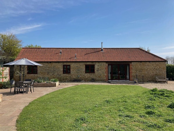 Beautiful Dorset Barn - sleeps 4
