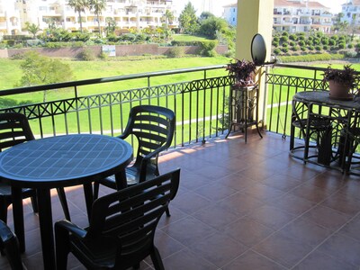 Wonderful apartment next to the golf course 3 min from the beach with WiFi 