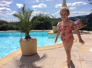 The children just love the pool, also have paddling pool for toddlers.