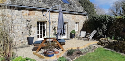 Brittany Holiday Cottage Gite with Hot Tub & Sauna 