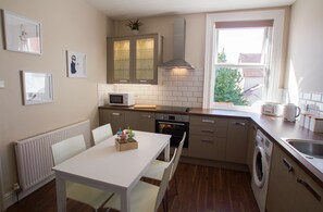 Fully fitted Breakfast kitchen