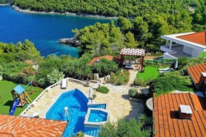 Stone house-Villa Poplat