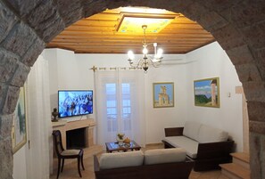 Upper Floor Living Room