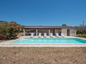 Propriété, Piscine, Maison, Bâtiment, Immobilier, Biens, Domicile, Architecture, Villa, Zone Résidentielle