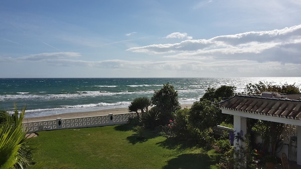 Strand