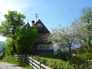 Hausansicht (Blick nach Westen)