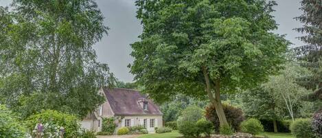 Entrée dans la propriété