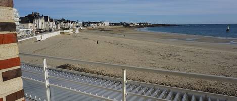 Vista spiaggia/mare