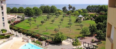 Vue mer panoramique depuis la terrasse