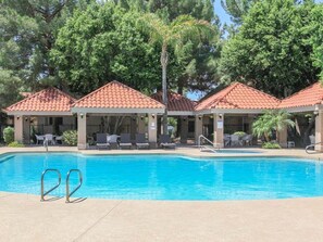 Beach club pool and jacuzzi