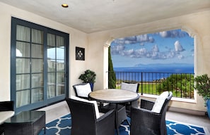 Relax and Entertain on your large ocean view balcony