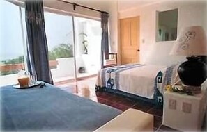 Master bedroom overlooking ocean.